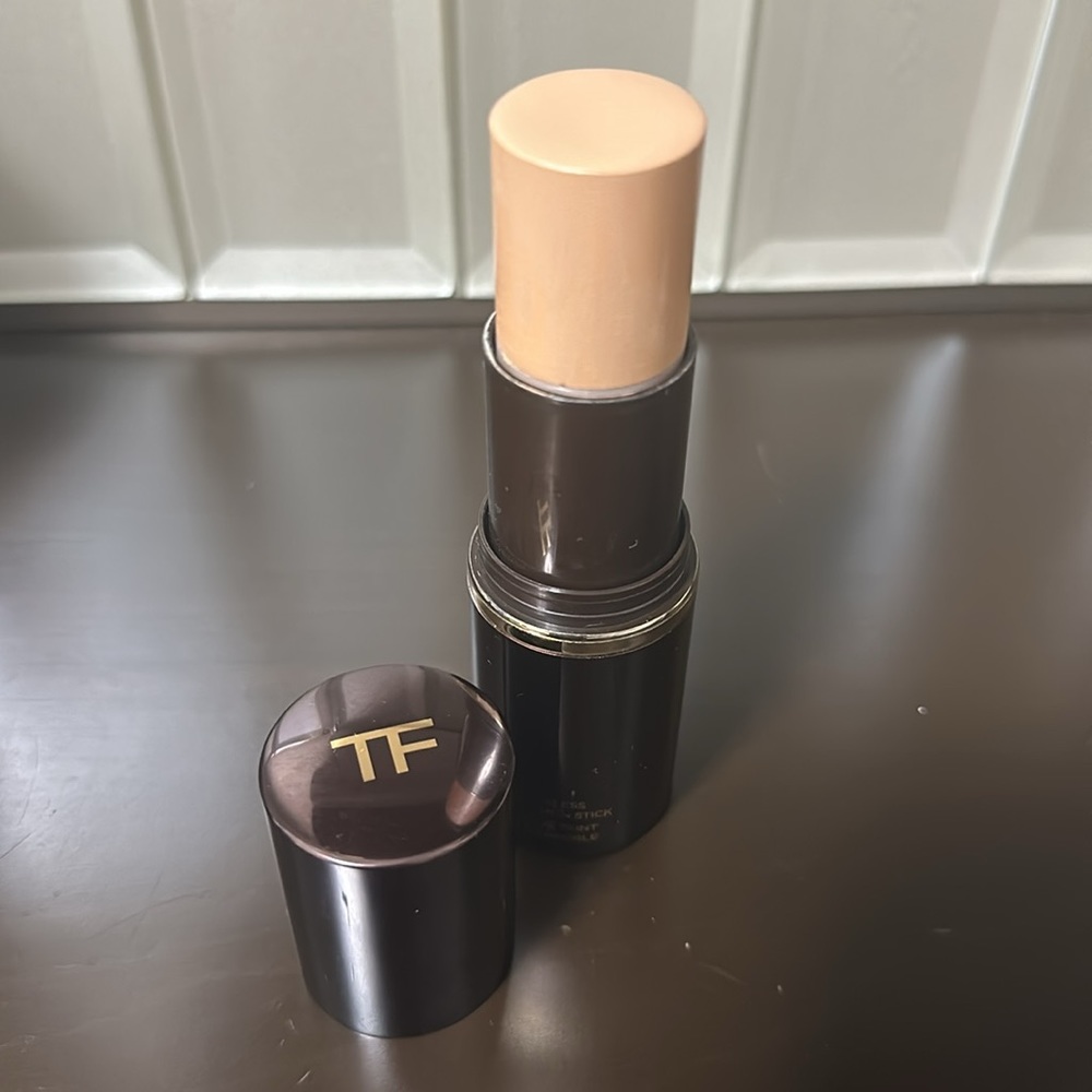TF 4.5 Traceless Foundation